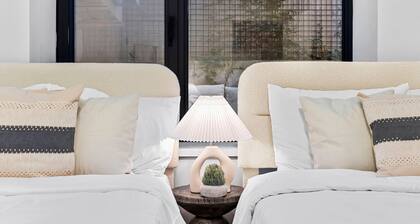 Brookline Haven | Rooftop + Deck + Game Room +T