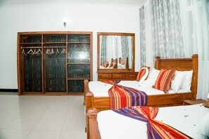 Soundproofing, iron/ironing board, free WiFi