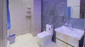 Deluxe Single Room, Balcony, Mountain View | Bathroom - Revanta Home Stay (Naina Devi)