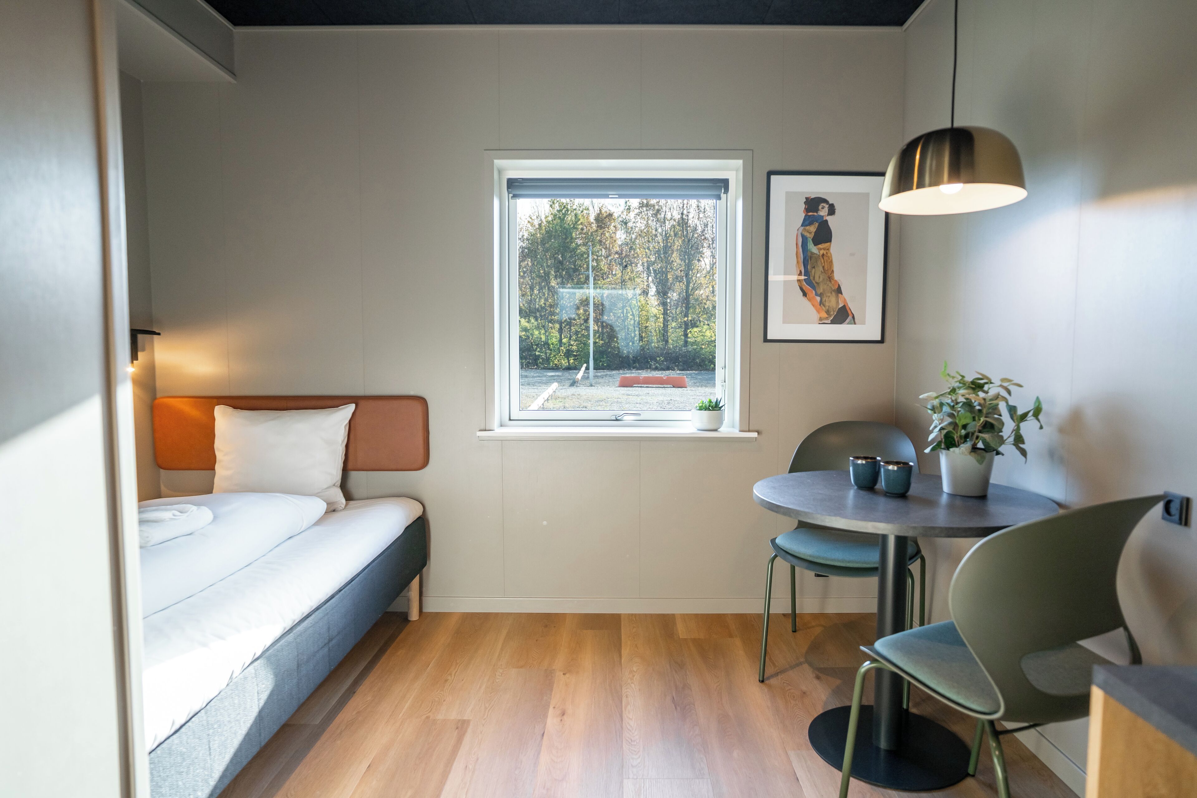 Standaard eenpersoonskamer | Een laptopwerkplek, gratis wifi, beddengoed