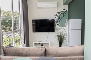 Apartment, City View | Ruang tamu
