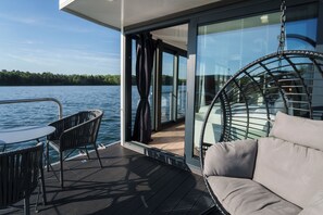 Panoramic-Suite, Seeblick | Terrasse/Patio