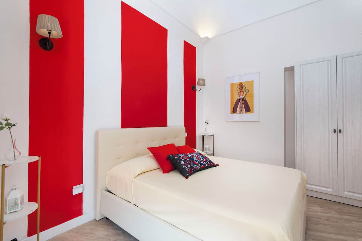 Superior Double Room, City View | Laptop workspace, free WiFi, bed sheets