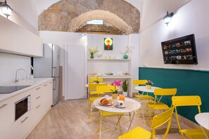 Free daily local cuisine breakfast