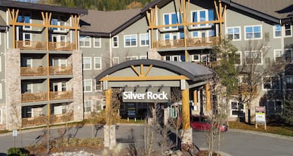 2 Bedroom Plus Loft l Sleeps 6 Adults