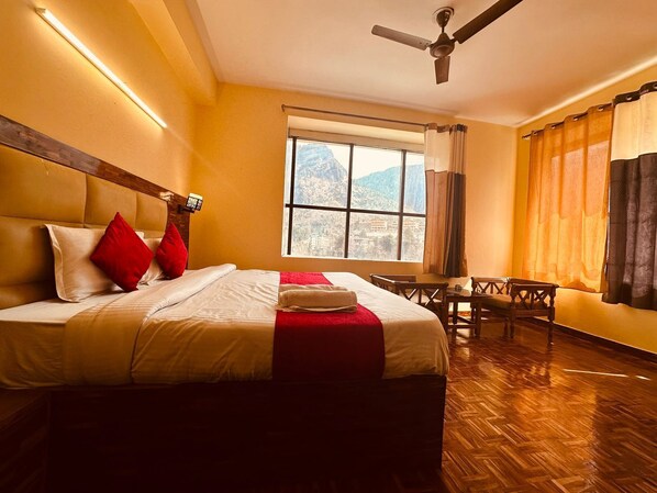 Exterior - The Kanchanikoot (Manali)