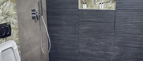 Appartement, 1 chambre, balcon, vue colline | Salle de bain