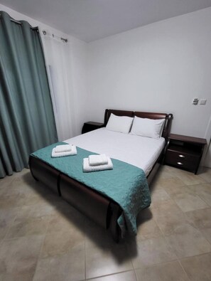Apartment, 1 Bedroom, Balcony, Hill View