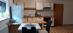 Microwave, stovetop, dishwasher