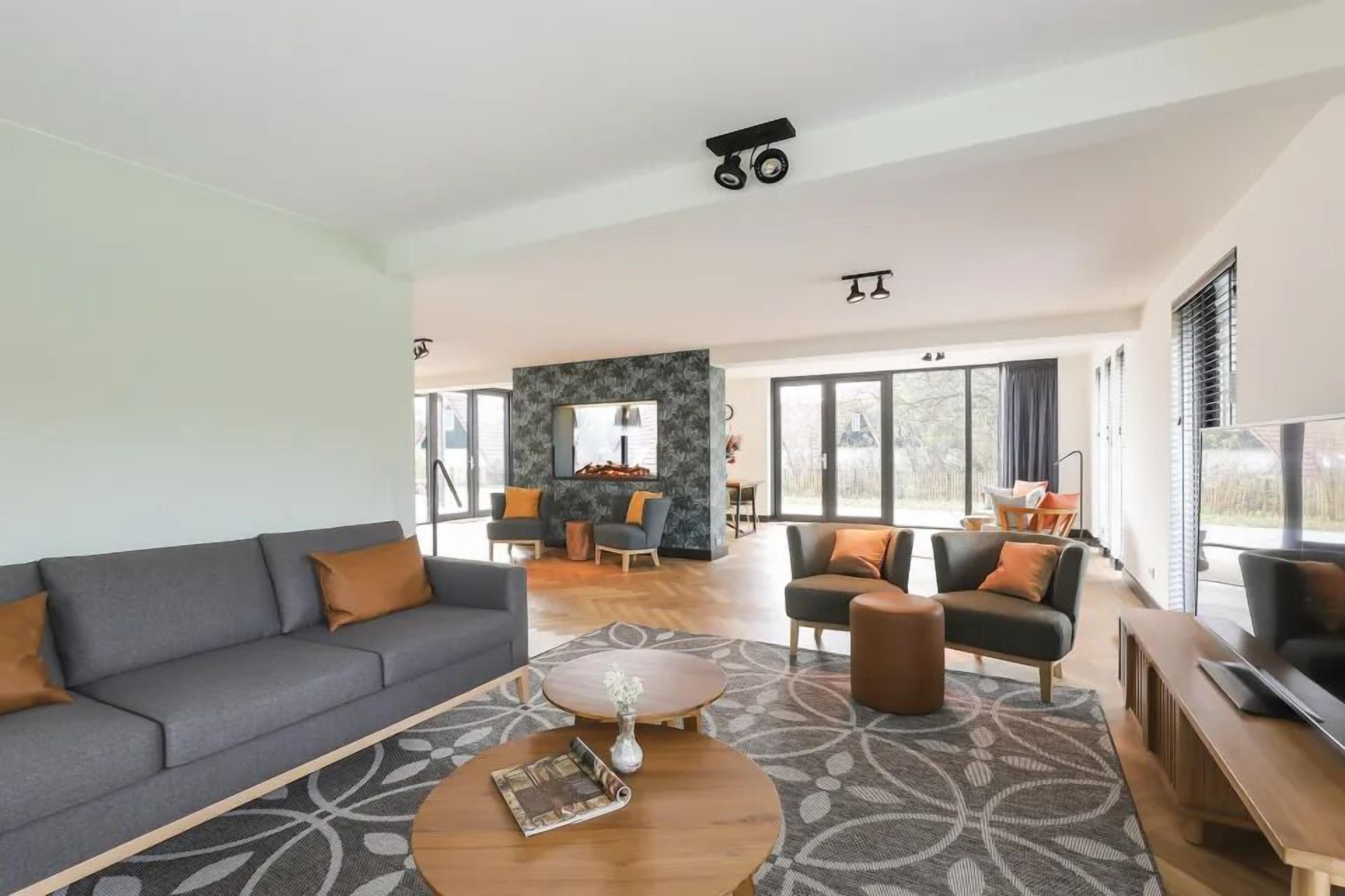 Luxe Familievilla Met 6 Slaapkamers En 3 Badkamers, Moderne Keuken, Ruime Tuin En Prachtig Uitzicht Bij Vakantiepark T Hooge Holt - Coevorden