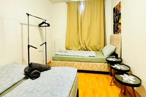 1 bedroom, iron/ironing board, bed sheets