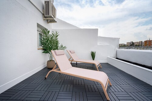 Vallecano Apartments by Olala Homes