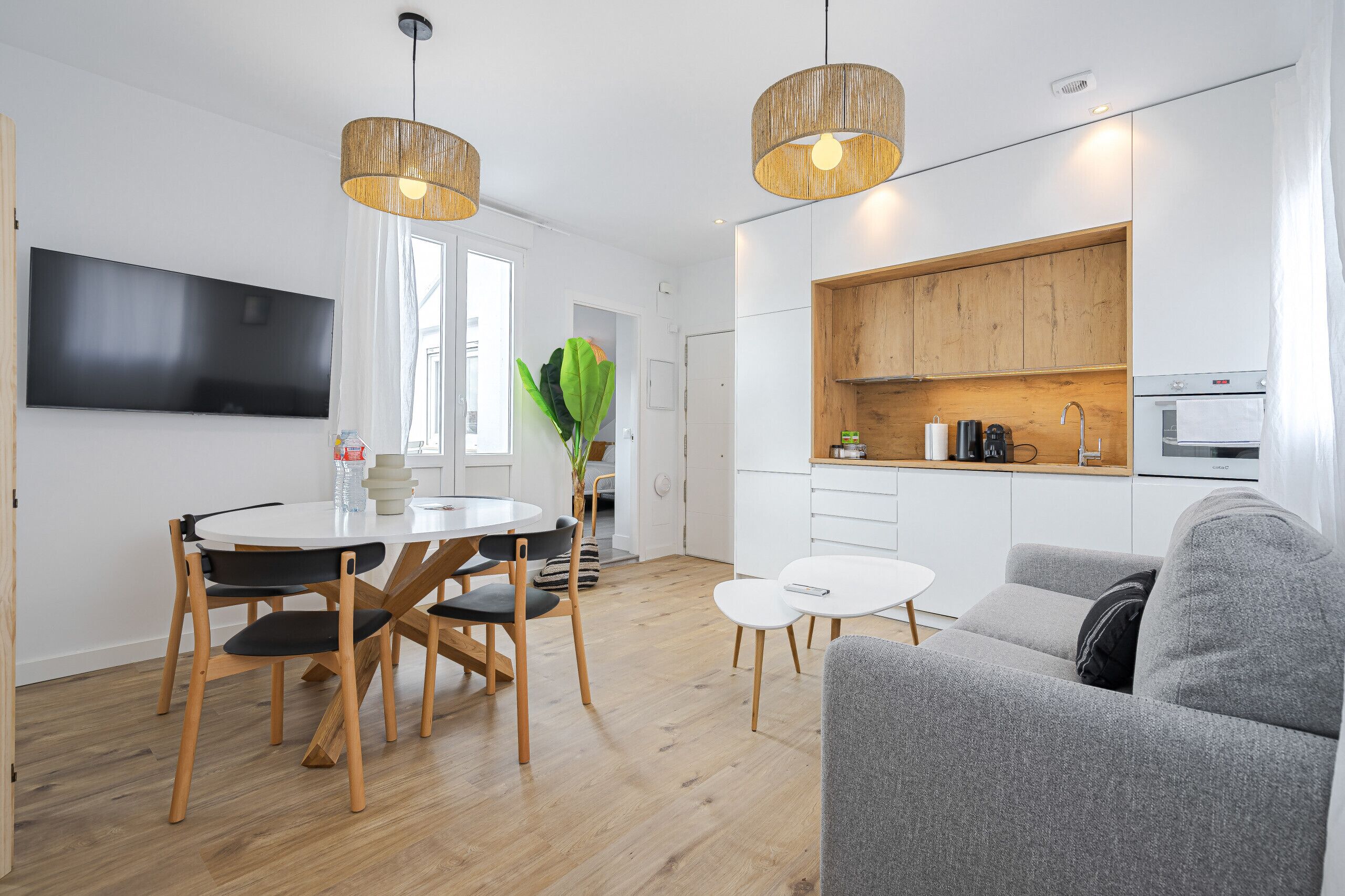 公寓 | 起居区 | 50-厘米电视（配备有线频道）