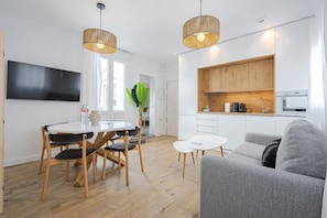 Apartment | Living area