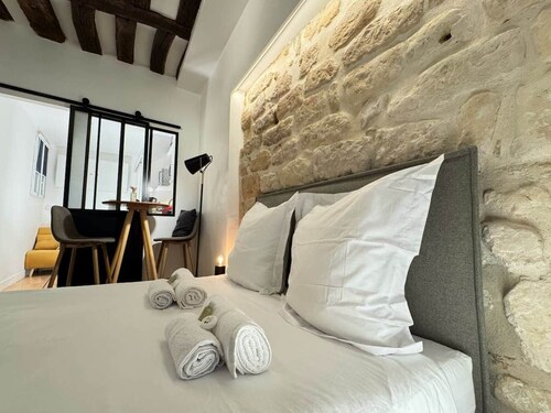 Charmant Studio - Coeur Paris historique Le Marais