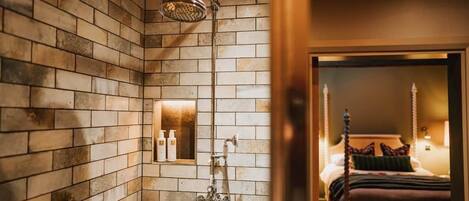 3 dormitorios, tabla de planchar con plancha, wifi y ropa de cama