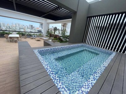 Modern Santo Domingo Apartment in Exclusive Naco Sector