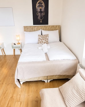 7 chambres, draps fournis