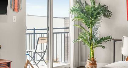 Downtown SLC - Hot Tub - Gym - Free Parking