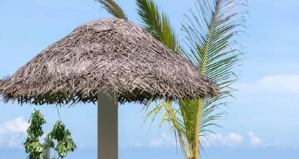 3-bedroom Luxurious beachfront villa