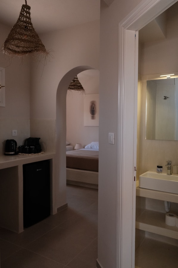 Free WiFi - Cycladic Charm (Naousa)
