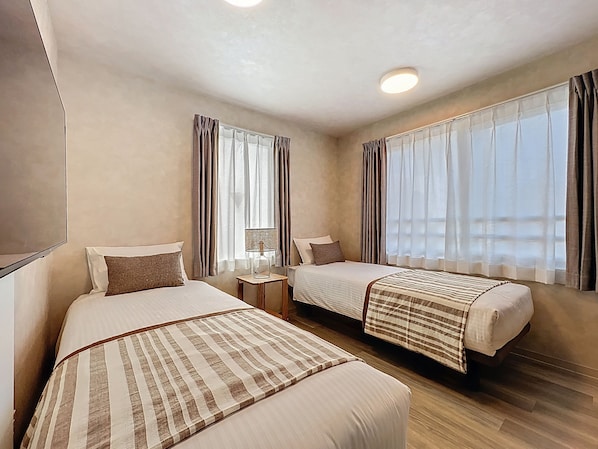 Tomannsrom | Blendingsgardiner og wi-fi (inkludert)