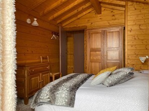 4 bedrooms, WiFi - Chalet on the edge of town, close to the Balme cable car (La Clusaz)