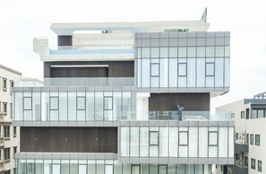 Exterior - Accra Luxury Apartments at Essence (Accra)