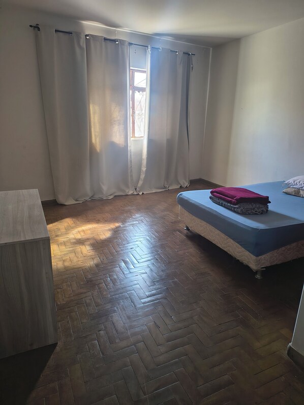 4 chambres, Wi-Fi, literie fournie