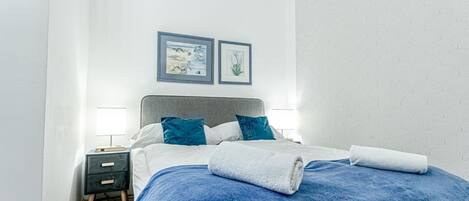 1 bedroom, WiFi, bed sheets