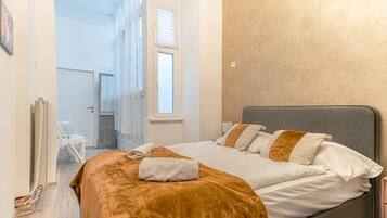 1 bedroom, WiFi, bed sheets