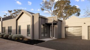 Exterior - Rhyll Delight in Rhyll (Rhyll)