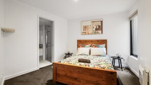 3 bedrooms, iron/ironing board, Internet - Cscape3 Beachfront in Cowes (Cowes)