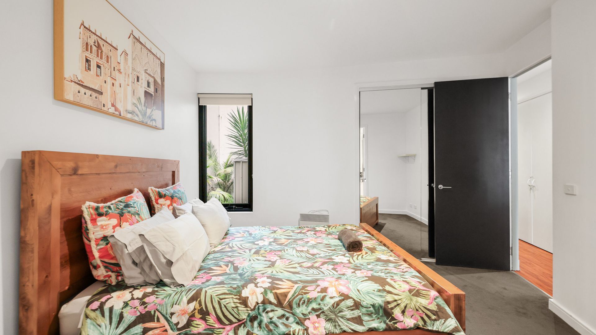 3 bedrooms, iron/ironing board, Internet