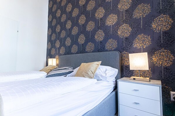 1 bedroom, WiFi, bed sheets