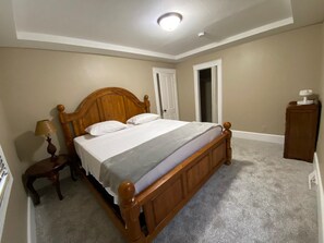 4 dormitorios, tabla de planchar con plancha, wifi y ropa de cama