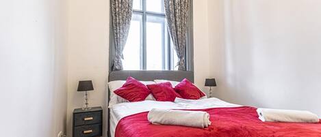 1 bedroom, WiFi, bed sheets