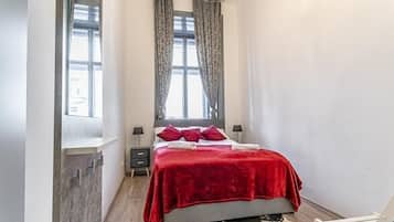 1 bedroom, WiFi, bed sheets