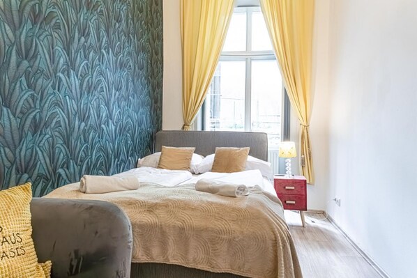 1 bedroom, WiFi, bed sheets