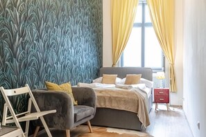 1 slaapkamer, een strijkplank/strijkijzer, wifi, beddengoed