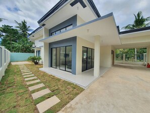 Unclassified image, 2 of 10, button - Villa Emee Nora in Panglao Island, Bohol Philippines (Panglao)