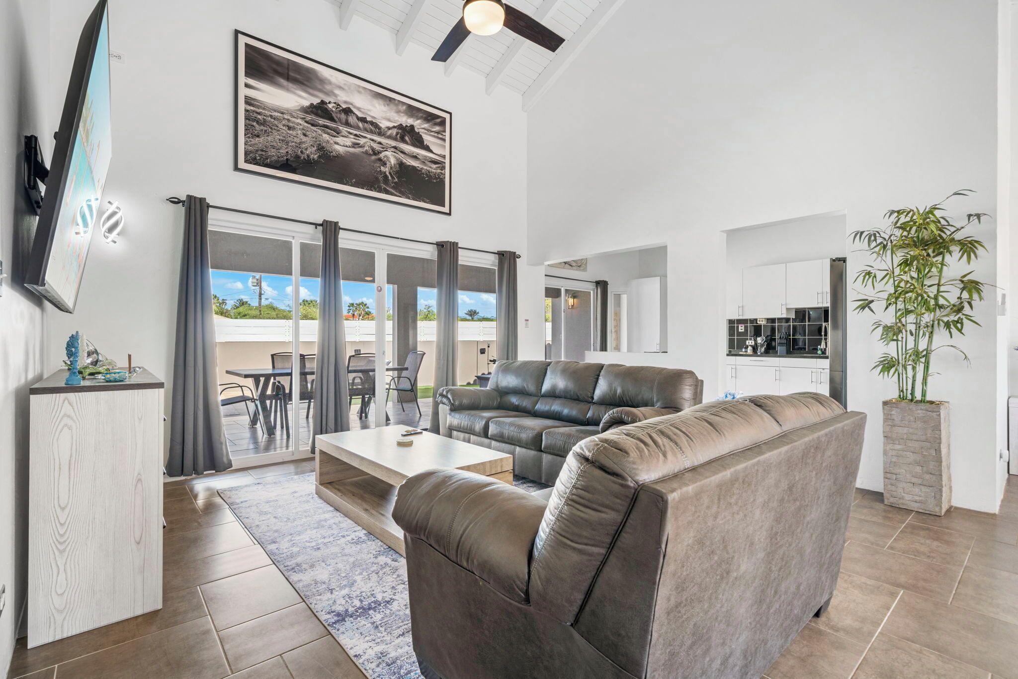 公寓 (4 Bedrooms) | 住宿服务设施