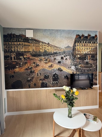 ์ํผ๋ฆฌ์ด ์คํ๋์ค, ํ
๋ผ์ค | ์ ์์ฉ ์นจ๋, ๋ฌด๋ฃ WiFi, ์นจ๋ ์ํธ