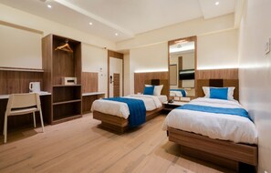 Executive Twin Room | Iron/ironing board, free WiFi - Hotel Pritam Nagpur (Nagpur)