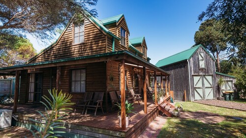The Sea Shack - Your cosy coastal escape!