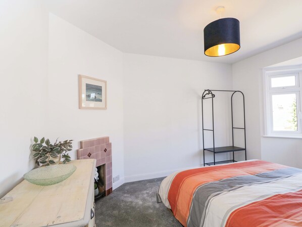 4 habitaciones, decoración personalizada y muebles diferentes
