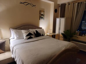 2 Schlafzimmer, Schreibtisch, Bügeleisen/Bügelbrett, kostenloses WLAN