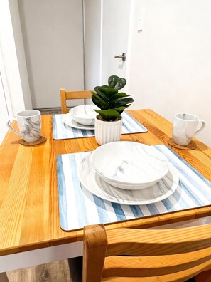 Dining - Private | Free Parking | AC | Near Airport | WIFI (Landsdale)