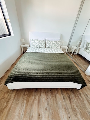 1 bedroom, WiFi, bed sheets