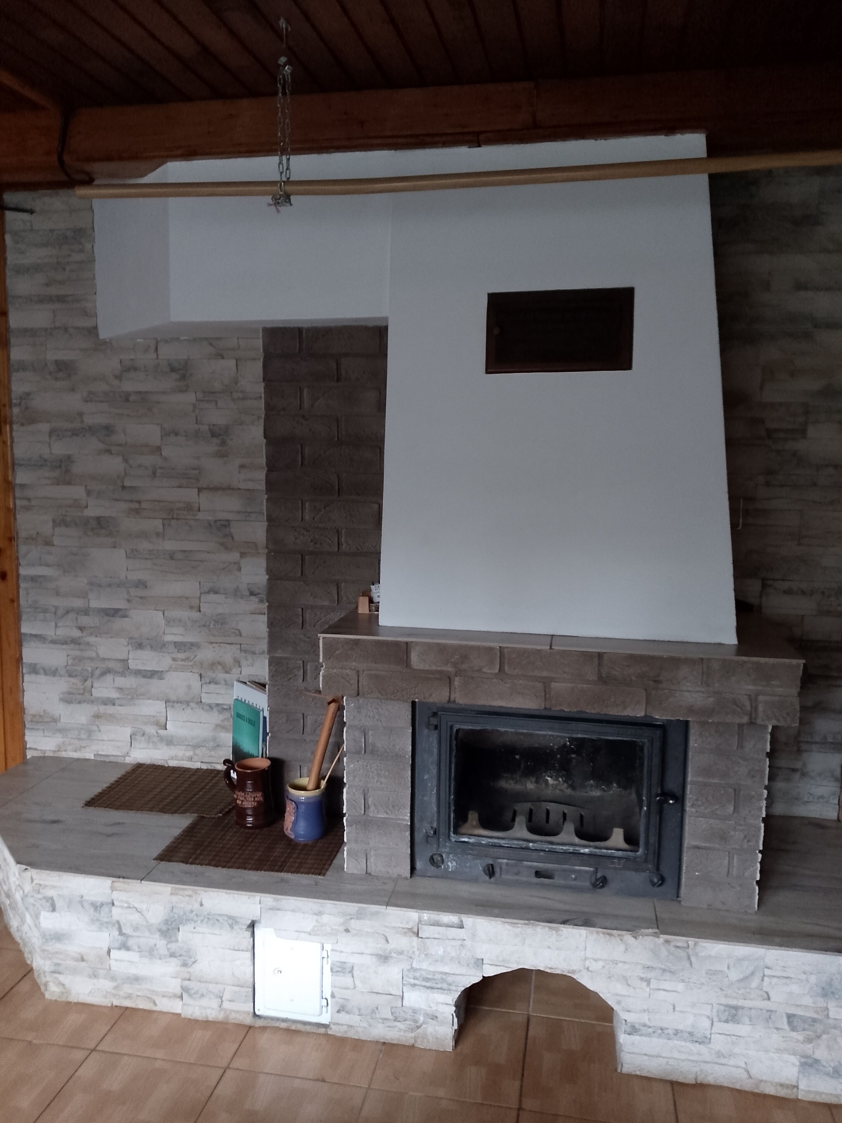 30-cm LED TV with satellite channels, DVD player, books